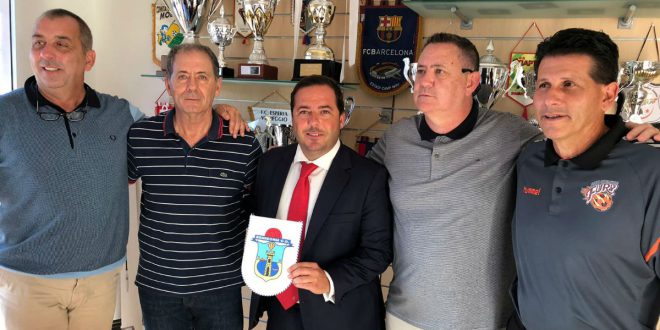 Un mítico ex jugador del Valencia CF, nuevo entrenador del Benidorm CD